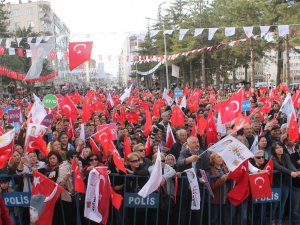 Deniz Baykal Konya’da referandum çalışmasına katıldı