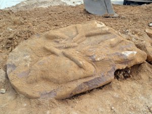 Konya’da bir yıldır kayıp olan 2 bin 700 yıllık ’stel’ bulundu