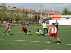 Konya’da Uluslarlarası Öğrenci Futbol Turnuvası başladı