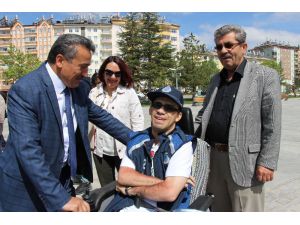 Seydişehir’de doğuştan engelli çocuk geçici fahri zabıta oldu