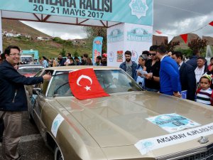 Aksaray’da 4’üncü Klasik Otomobil Rallisi start aldı