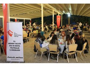 Koruyucu aileler iftar programında buluştu