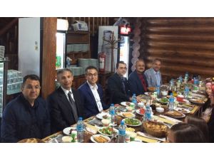 Başkan Akkaya’dan hakim ve savcılara iftar yemeği