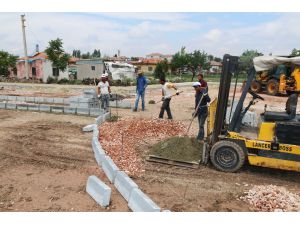 Aksaray’da mahallelere yeni park yapılıyor