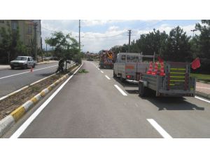 Seydişehir’de yol çizgileme çalışması