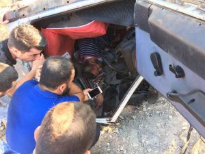 Takla atan otomobilde can pazarı