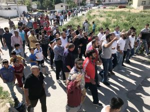 Mahalleliden ‘Uyuşturucuya Hayır’ yürüyüşü