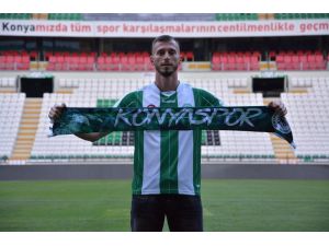 Atiker Konyaspor, Hırvat stoperle 3 yıllık sözleşme imzaladı