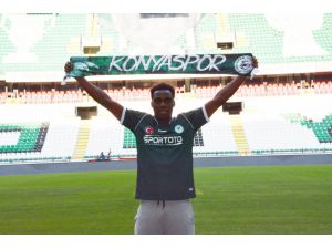 Atiker Konyaspor’a Gabonlu forvet