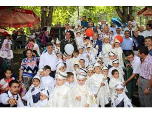 Akşehir Belediyesi 14. Geleneksel Sünnet Şöleni yapıldı