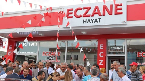 Hayat Eczanesi Açıldı