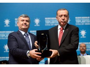 Cumhurbaşkanı Erdoğan’dan Konya Büyükşehir’e ödül