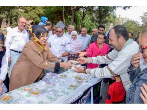 Ateşbâz Etkinlikleri aşure ikramıyla sona erdi