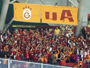 Süper Lig: Atiker Konyaspor: 0 - Galatasaray: 0 (İlk yarı)