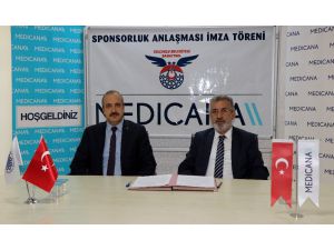 Medicana Konya Hastanesi, Selçuklu Belediyesi Basketbol Takımı’na Sağlık Sponsoru Oldu