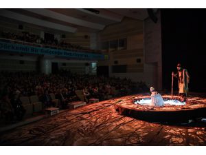 Konya’da “Bir Yunus Hikayesi” Tiyatro Oyununa Yoğun İlgi