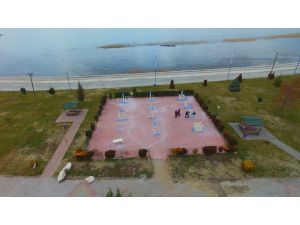 Beyşehir Gölü kıyısında yenilenen fitness park hizmette