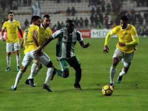 Süper Lig: Atiker Konyaspor: 1 - Fenerbahçe: 1 (Maç sonucu)