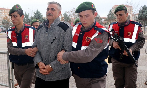 Sultanhanı’ndaki çifte cinayetin zanlısı adliye sevk edildi