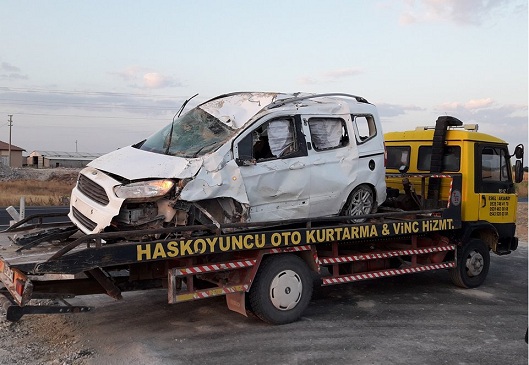 Konya Aksaray yolunda kaza! 3 yaralı