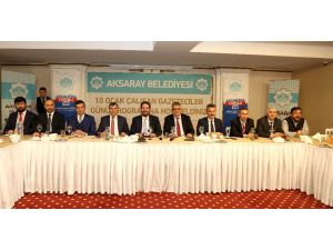 Aksaray’da protokol, Gazeteciler Günü’nde medya mensuplarıyla buluştu