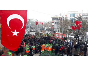 Konya’da “Her An Dua Her Yer Türk Bayrağı” kampanyası