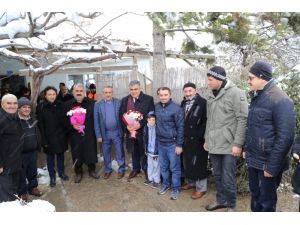 Başkan Özgüven mahalle ziyaretlerine devam ediyor