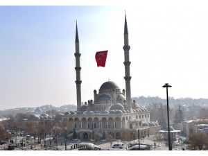 Konya’daki bütün camilerde Türk Bayrağı dalgalanacak