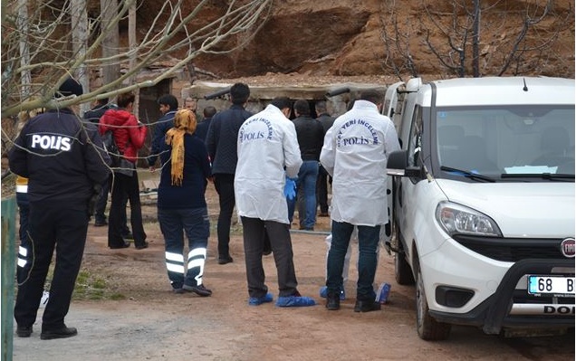 Aksaray'da yanmış halde erkek cesedi bulundu