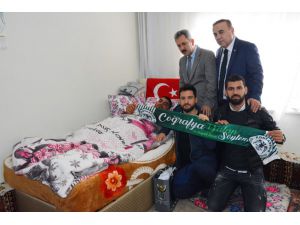 Atiker Konyaspor’dan Afrin Gazisi Ahmet Çetin’e ziyaret