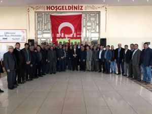 Başkan Özgüven ve İlçe Başkanı Düzen muhtarlarla buluştu