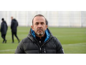 Mehmet Özdilek: “Tek düşüncemiz E.Y. Malatyaspor maçını kazanmak”