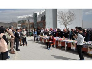 NEÜ’de Afrin’deki Mehmetçikler için kermes