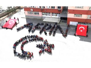 Akşehirli öğrencilerden Zeytin Dalı Harekatına destek