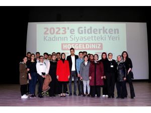 Beyşehir’de ‘Kadının Siyasetteki Yeri’ konuşuldu