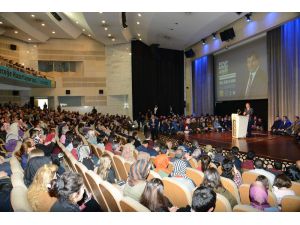 Davutoğlu’ndan “Bilgi, Bilinç Ve Ahlak” konferansı