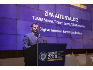 Altunyaldız: “Dünya kontrolsüz bir ticaret savaşına doğru adım adım ilerliyor”