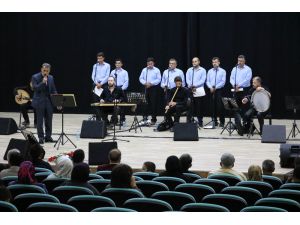 Beyşehir’de din görevlileri korosundan konser