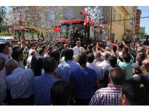 Konya Şeker ‘Çiftçiler Günü’ kutlamasını, motorin avansı ile taçlandırdı