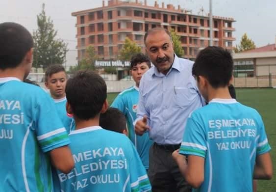 Eşmekaya'da yaz spor okulu kayıtları devam ediyor