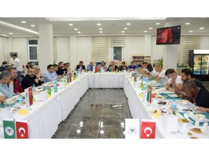 Atiker Konyaspor iftar yemeğinde buluştu