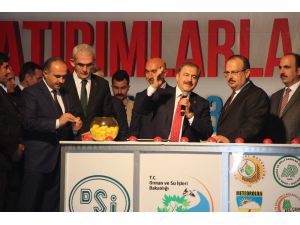 Bakan Eroğlu açılış ve temel atma törenine katıldı, Konyalılarla sahur yaptı