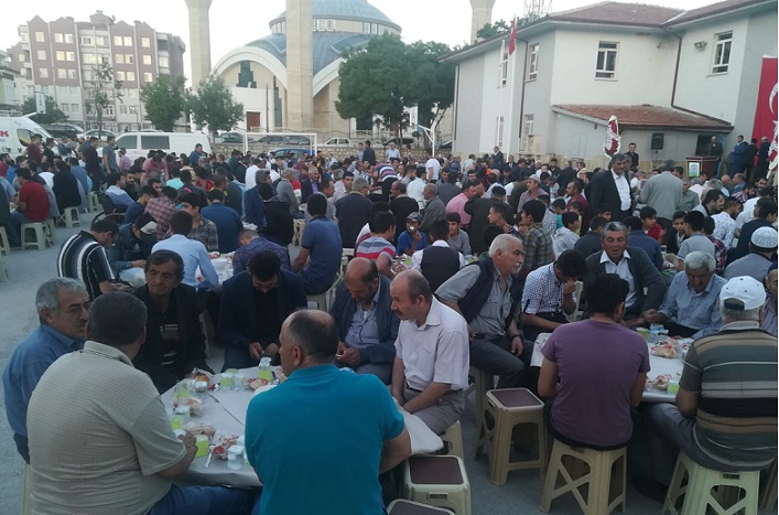 Eskil-Eşmekayalılar Konya'da iftarda buluştu