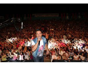 İlyas Yalçıntaş’la Akşehir’de Konser