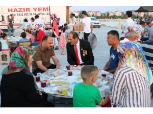 Beyşehir Belediyesinden şehit aileleri ve gaziler onuruna yemek