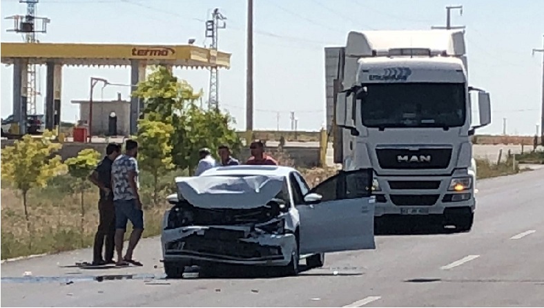 Bozcamahmut'ta trafik kazası: 2 yaralı