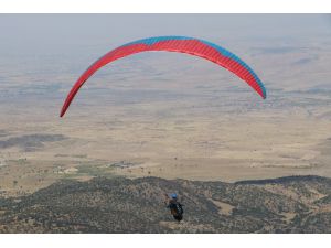 Paragliding World Cup Yamaç Paraşütü Dünya Kupası Aksaray’da başladı