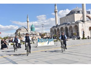 Konya’da bisikletli zabıtalar görevde