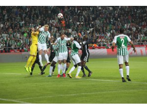 Spor Toto Süper Lig: Atiker Konyaspor: 0 - Beşiktaş: 0 (Maç devam ediyor)