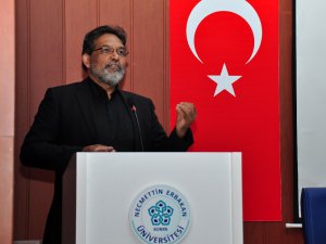 Prof. Dr. Waghid NEÜ’de İslam dünyasındaki eğitimi ele aldı